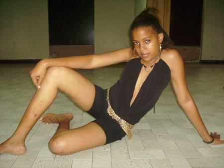 Tout  simplement mOi!!! laisser vos coms