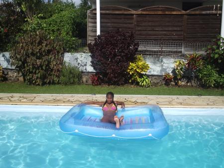 La c maeva ki prend la pose lol alor laisser les coms !!!!!!